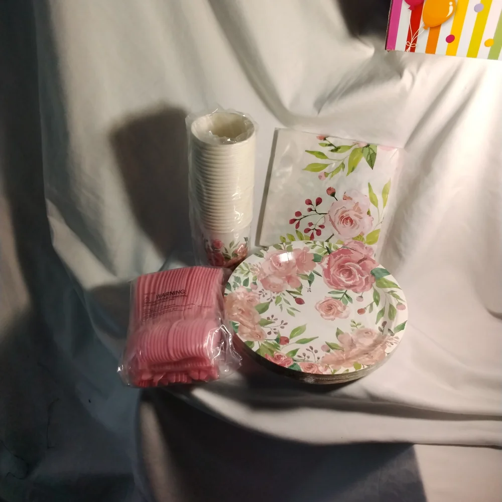 Party Cupcake Liners - Pink and White